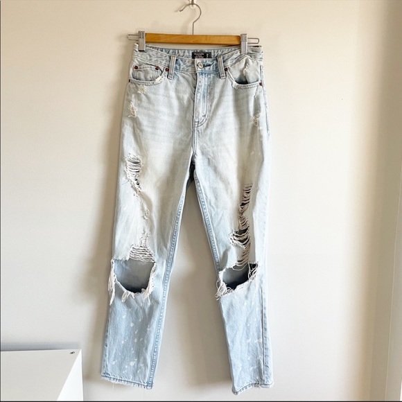 Abercrombie & fitch high rise mom jeans ripped distressed blue - Picture 2 of 5